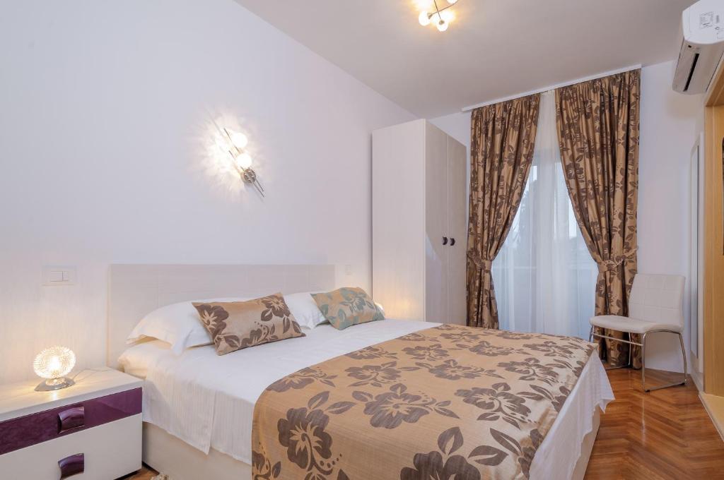 Apartments Zuvela Split Ruang foto