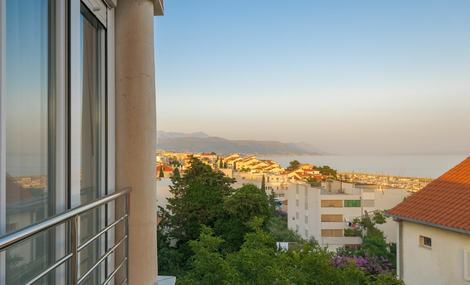 Apartments Zuvela Split Bagian luar foto